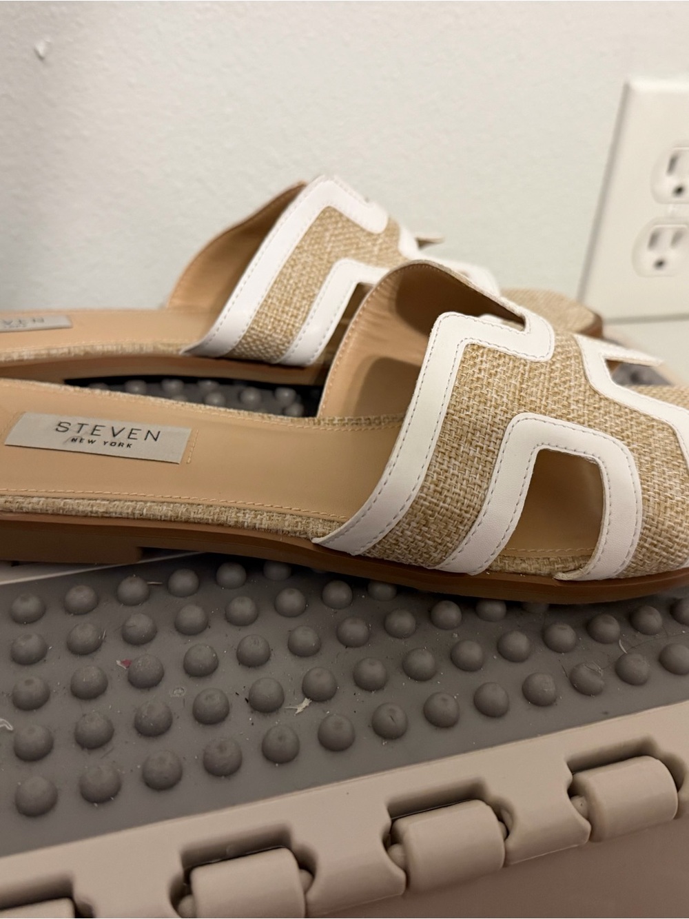 STEVEN by Steve Madden Eadie O Sandal - Picture 4 of 5